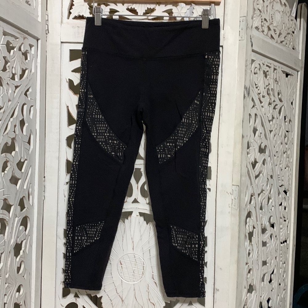 Alo Leggings
